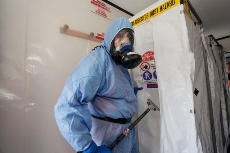 Six Ways to Manage Your Construction Team During a Pandemic