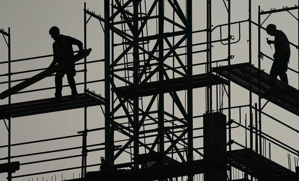 04294d01c9780a4cacd7de38ed52337d Jc0hd2 - Construction workers may unknowingly bring home toxic metals