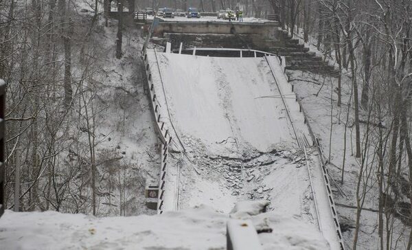 b7f413ed57ba90c3d4c10455de19fc07 zTYsut - Contractors selected to rebuild collapsed Pennsylvania bridge