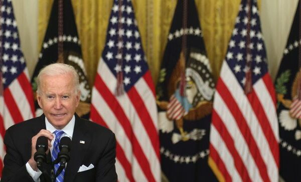 bG9jYWw6Ly8vZGl2ZWltYWdlL0dldHR5SW1hZ2VzLTEzMzM2MTYzMTIuanBn 8neg0L - Biden restores stronger environmental review for federal projects