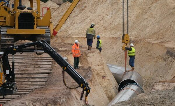 bG9jYWw6Ly8vZGl2ZWltYWdlL0dldHR5SW1hZ2VzLTExMzg1NzgxMzlfSnZqQ2dzcC5qcGc QRrXWD - Proposed, under construction, abandoned: 6 key US pipeline projects