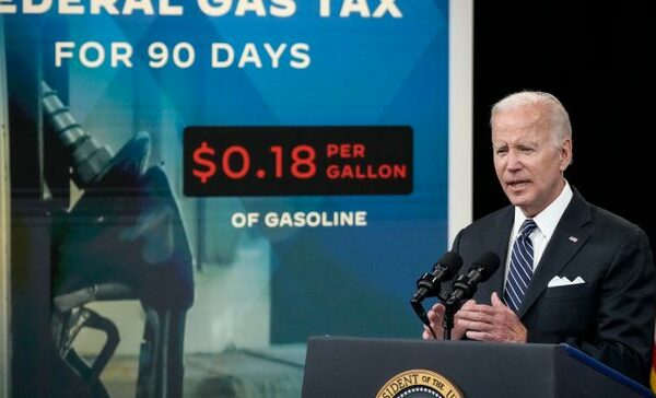 bG9jYWw6Ly8vZGl2ZWltYWdlL0dldHR5SW1hZ2VzLTEyNDE0NTk0ODUuanBn u9gCwa - Biden calls for three-month federal gas tax holiday