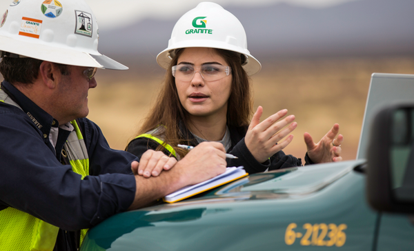 bG9jYWw6Ly8vZGl2ZWltYWdlL05BV0lDX0hlYWRlci1JbWFnZS5wbmc 0ElY4n - These men are advocates for more women in construction