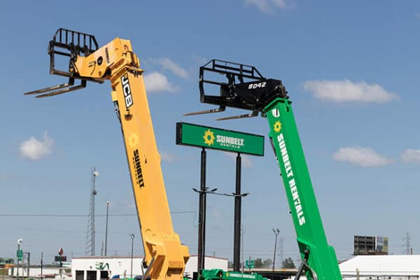 AdobeStock 454631551 Editorial Use Only WEB QKb4lc - Equipment rental forecast remains bullish