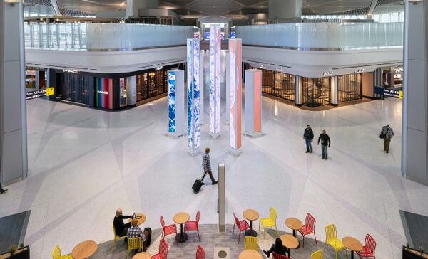 $2.7B Newark Airport terminal opens