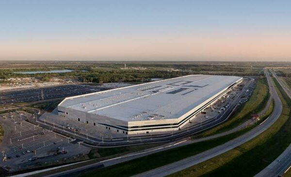 Tesla eyes $776M expansion at Texas Gigafactory