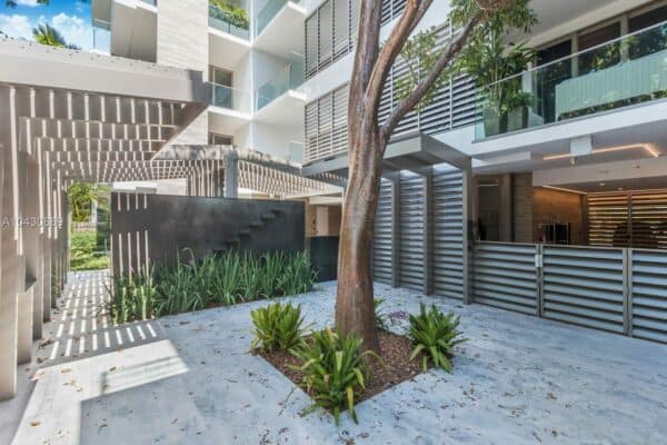 Explainer: Louvers as an Architectural Statement
