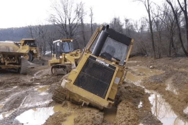 Heavy rain sinks January construction output