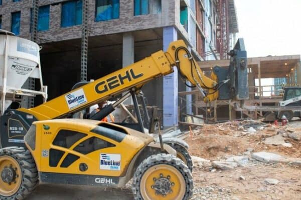 Banking turmoil stirs up new headwinds for construction