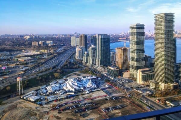 Cirque du Skyline | UrbanToronto