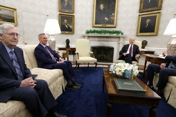 Business, construction leaders urge quick resolution to looming debt ‘catastrophe’