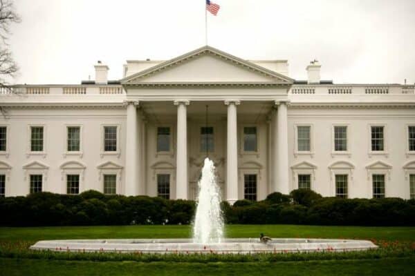 White House to scrutinize use of AI, worker tracking tools