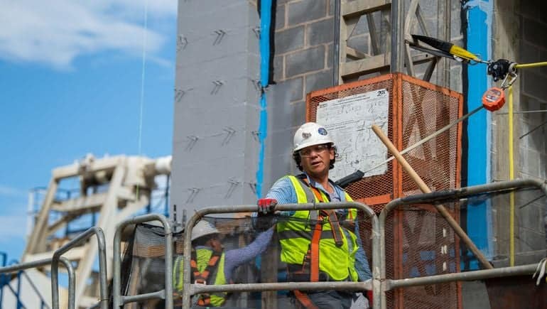 Infrastructure projects hold backlog steady