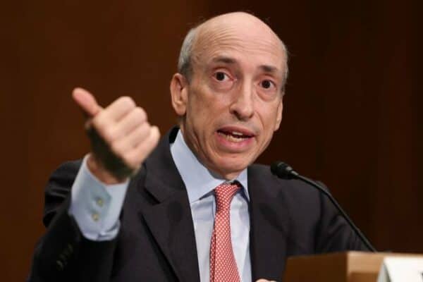 SEC delays final rule on cyber incident disclosure as industry pushes back