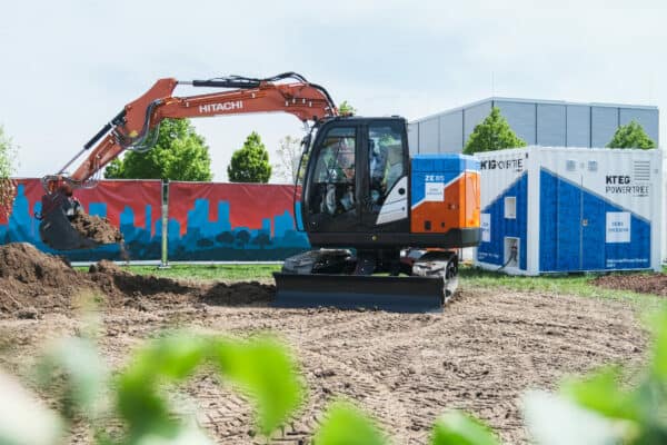 Wajax expands Hitachi equipment options in Canada