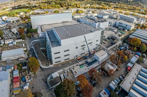 New Pfizer plant in Germany is 40% more energy efficient with Siemens technology and services