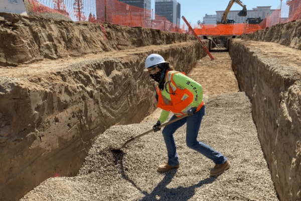 Bipartisan bill aims to update old apprenticeship law for a new economy
