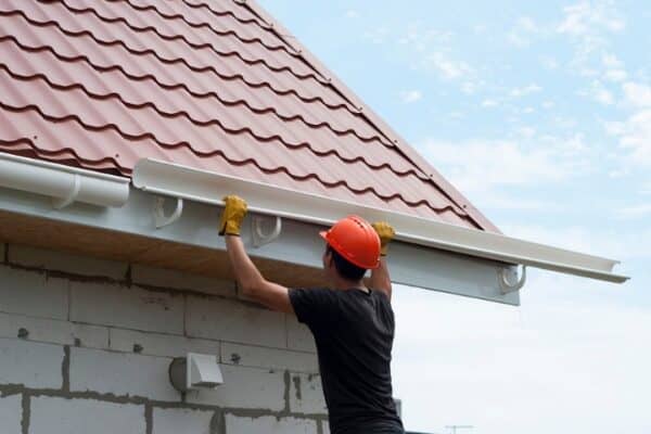 The Role Of Eavestroughs In Effective Building Design