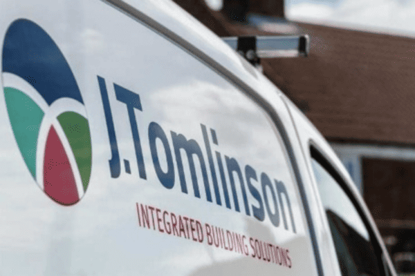 J Tomlinson falls into administration