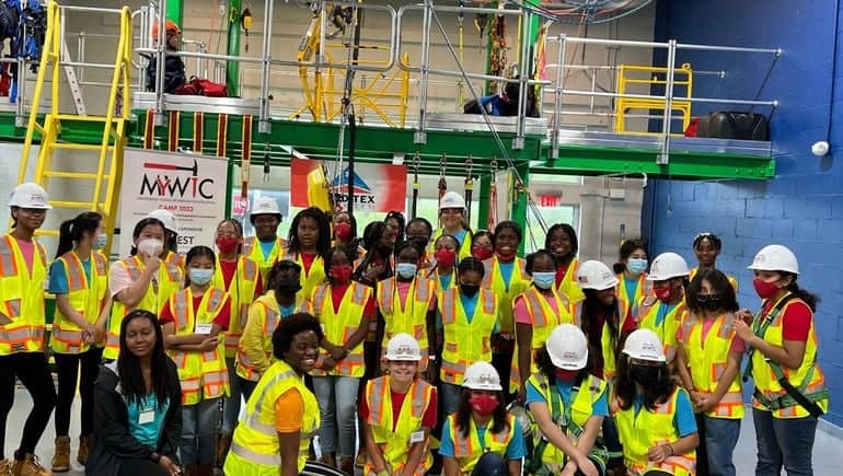 Philadelphia camp introduces teenage girls to the trades