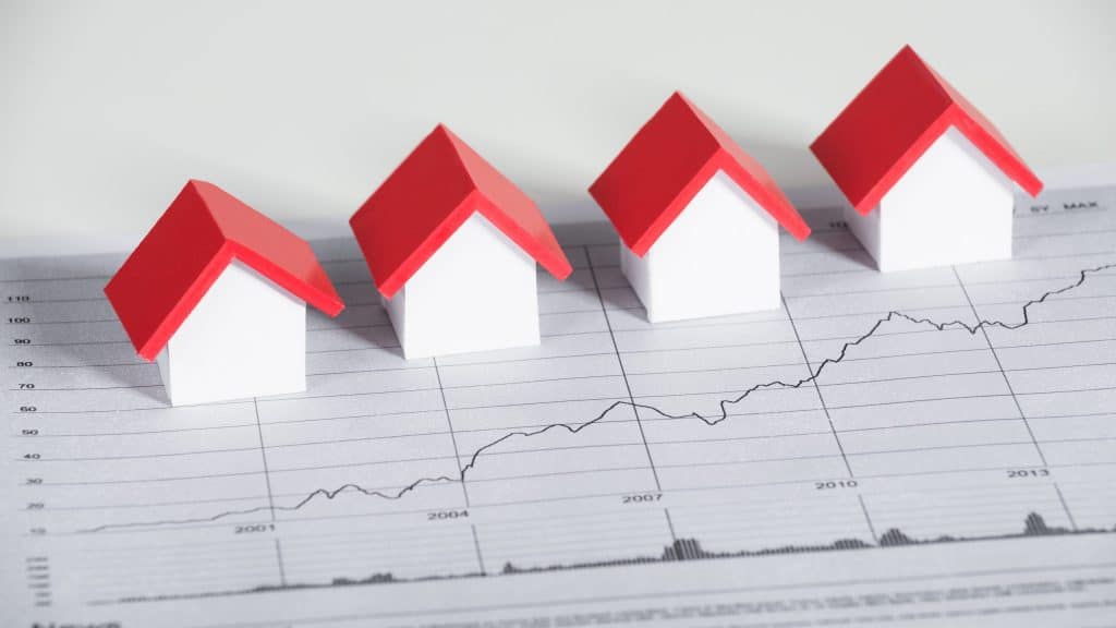 Royal LePage says average home price down 0.7% year-over-year in second quarter