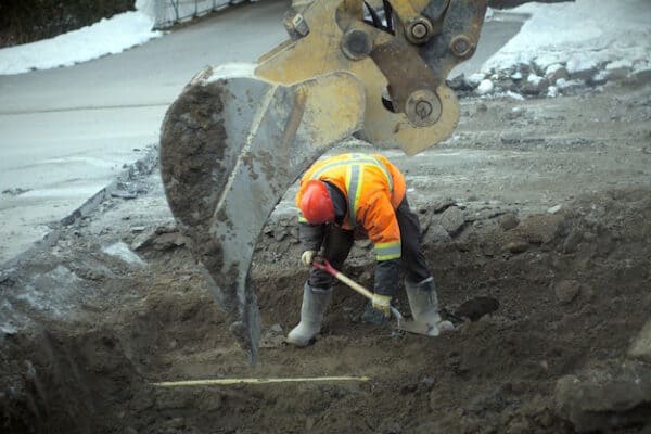 Underground utilities on damaging trend