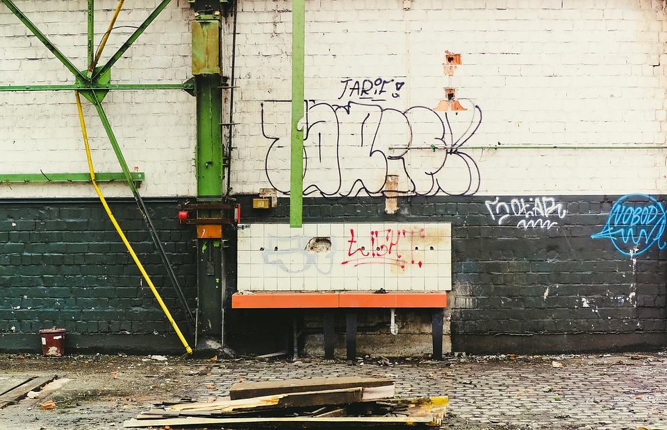 Free resources available to help address substance use in the trades