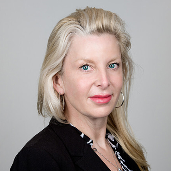 Lorri Rowlandson - Supersensing for Greater Experiences and Better Decisions - Talking Change with Lorri Rowlandson
