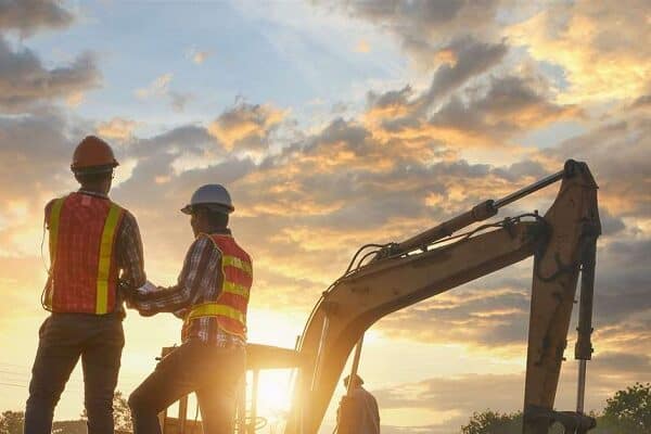 A Mixed Outlook On The Cards For 2024 By US Contractors
