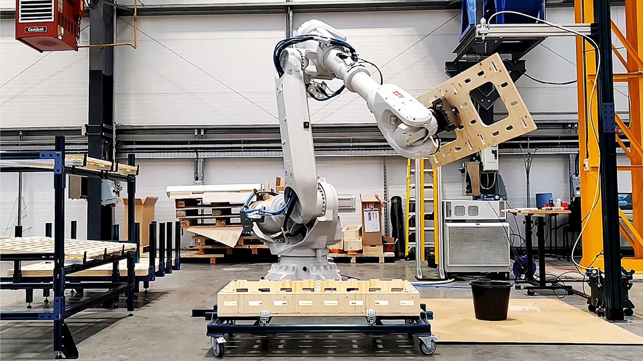 AUAR Robotic Assembly1 - ABB Robotics and AUAR Join Hands to Provide Sustainable and Affordable Housing