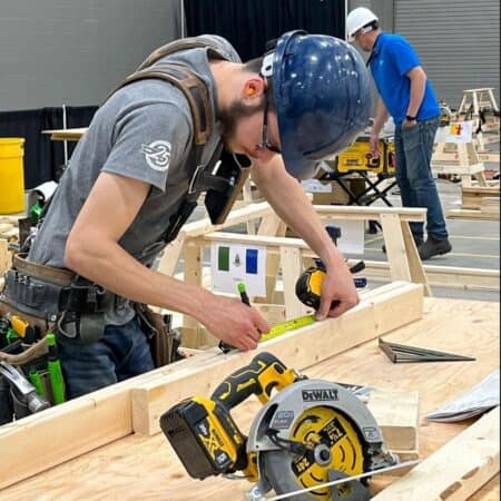 DEWALT sponsors national youth competition
